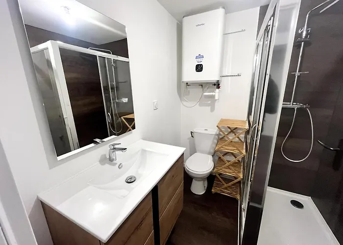 Azur & Serenity كليرمونت-فيراند